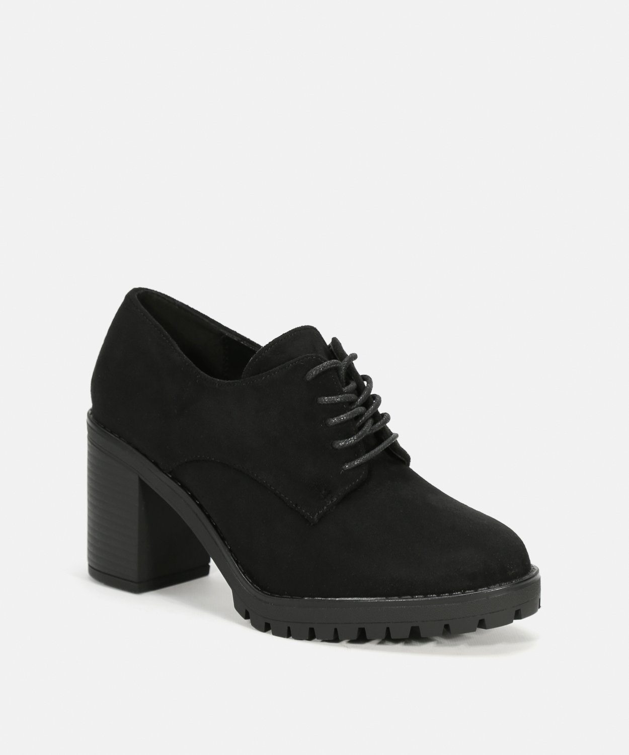 Zapatos tacón cordón